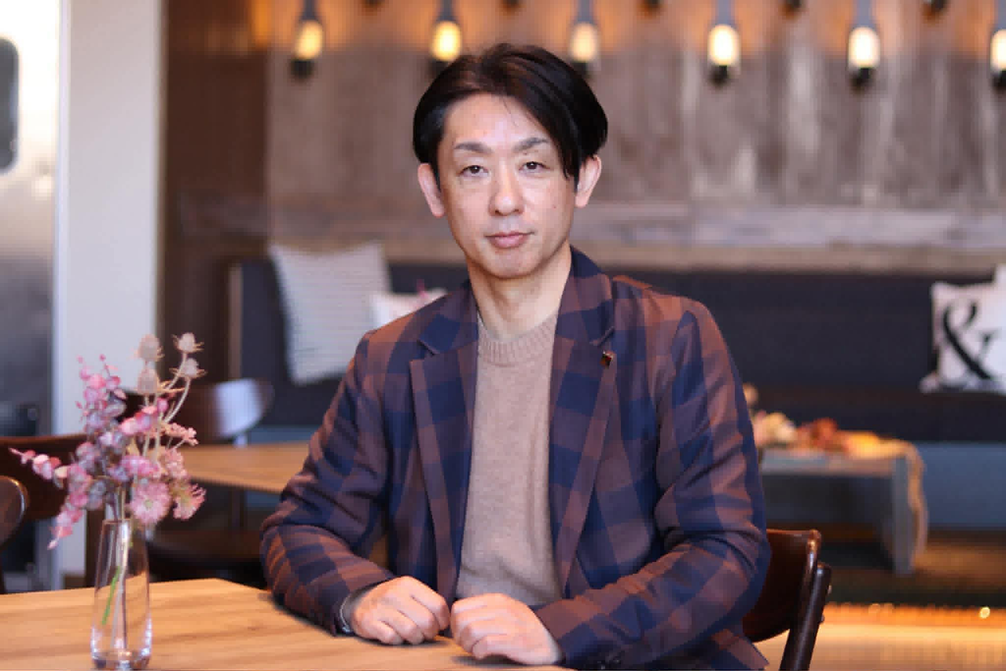 小野 哲人 氏